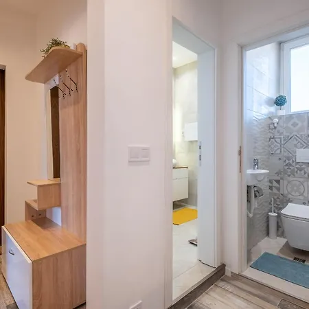 Bright – 2 Bedroom Appartement Sofia