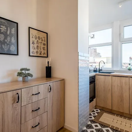 Bright - 2 Bedroom Daire *